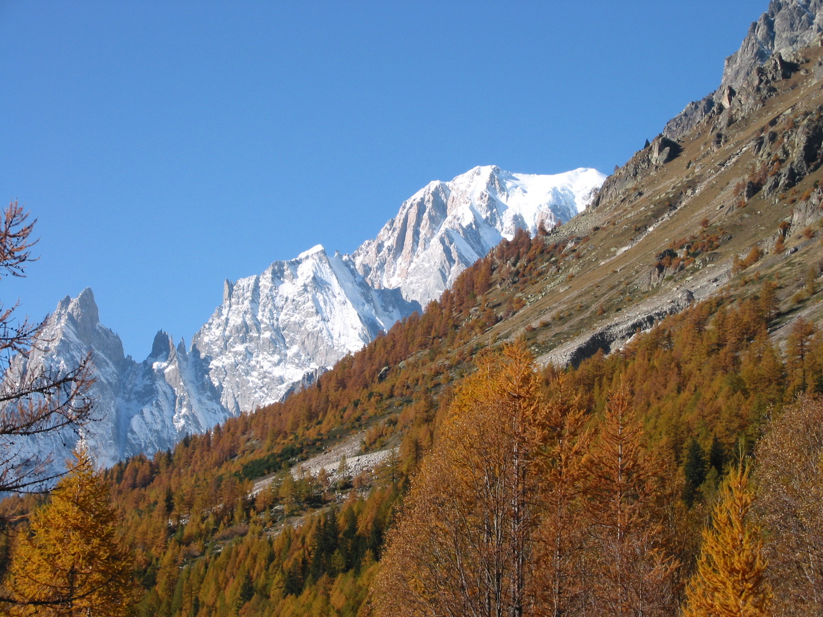 Meteo 7 giorni: anticiclone a grandi falcate, ma non per molto Meteo 7 giorni: anticiclone a grandi falcate, ma non per molto