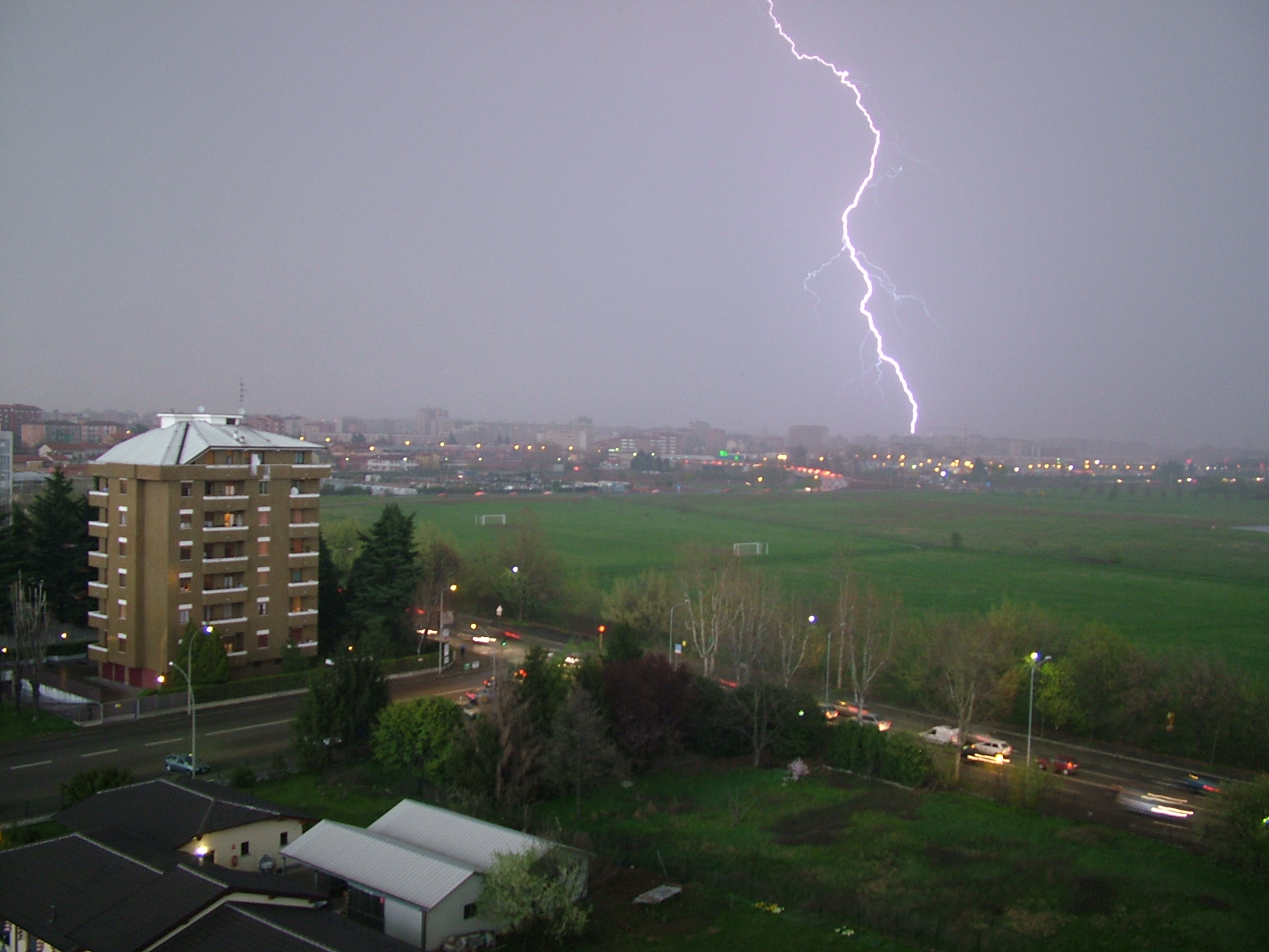 Meteo 15 giorni: il blitz dell’alta pressione rischia di fallire; ancora MALTEMPO in agguato Meteo 15 giorni: il blitz dell’alta pressione rischia di fallire; ancora MALTEMPO in agguato
