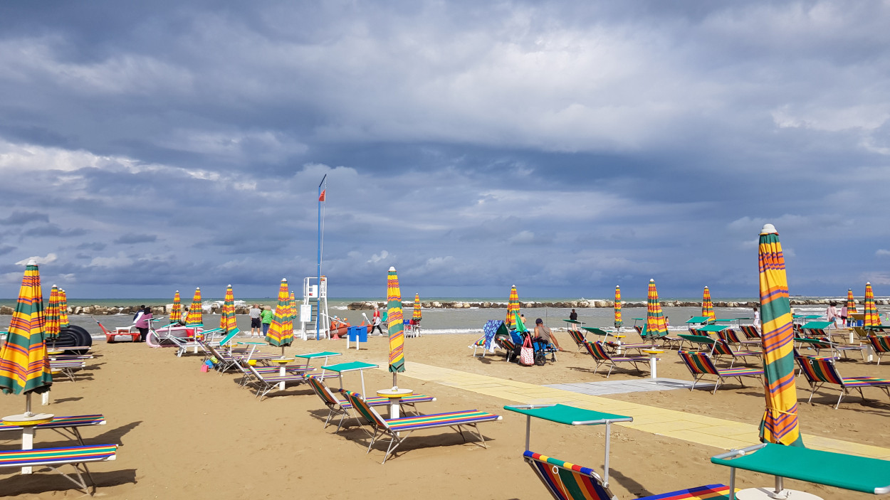 METEO Domenica: dove ci sarà più SOLE? METEO Domenica: dove ci sarà più SOLE?
