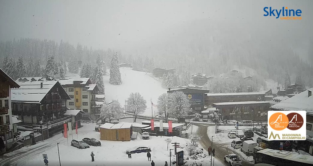 NEVICA su gran parte dell’arco alpino NEVICA su gran parte dell’arco alpino