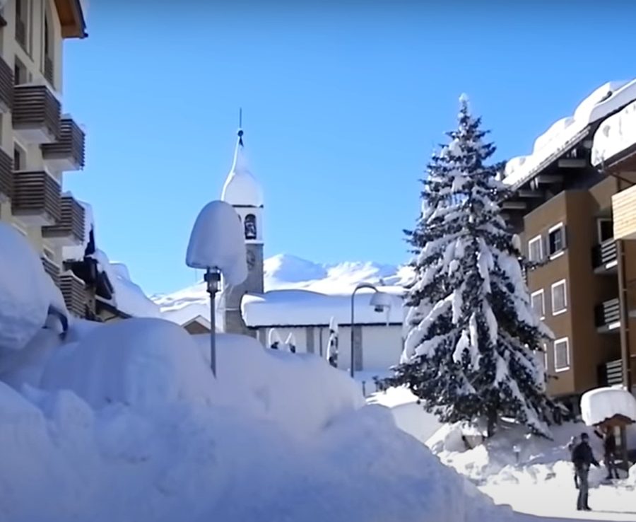 Per non dimenticare: stagione 2014 chiude con 4 metri di neve a MADESIMO (SO) VIDEO! Per non dimenticare: stagione 2014 chiude con 4 metri di neve a MADESIMO (SO) VIDEO!