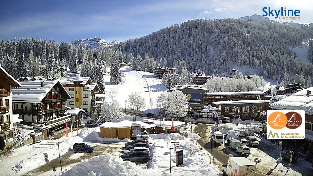 SPETTACOLO sulle ALPI: quanta NEVE e sciate garantite sino a Pasqua! SPETTACOLO sulle ALPI: quanta NEVE e sciate garantite sino a Pasqua!