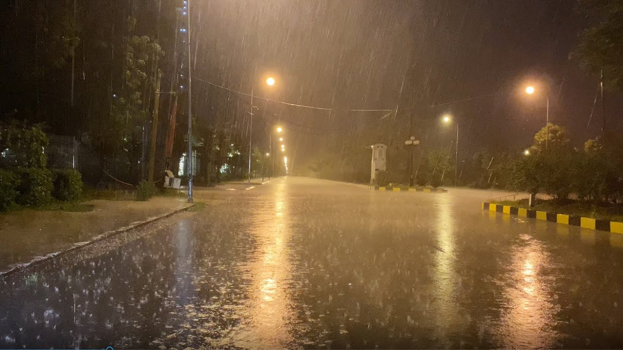 INSONNIA ostinata? Prova con i video più rilassanti tra pioggia battente, temporali e nevicate: da non credere! (VIDEO) INSONNIA ostinata? Prova con i video più rilassanti tra pioggia battente, temporali e nevicate: da non credere! (VIDEO)