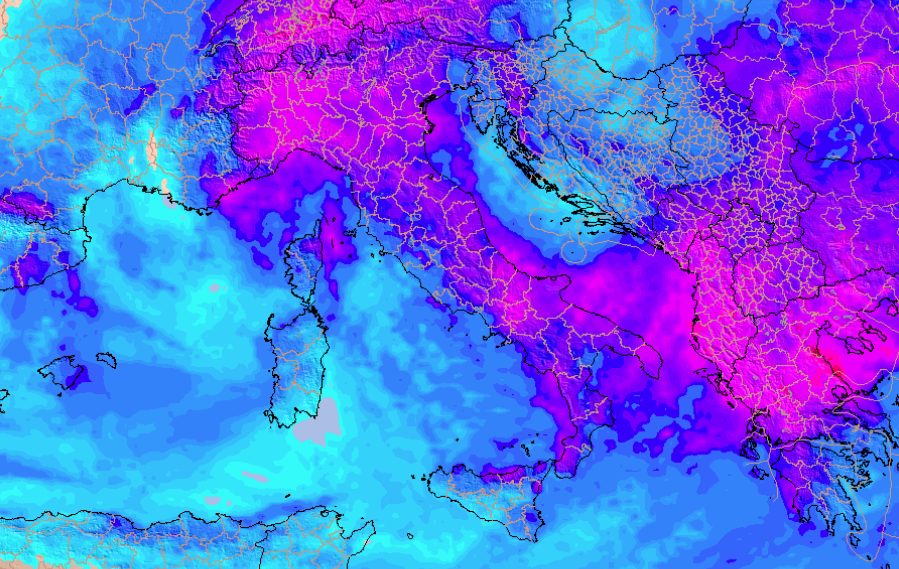 Irruzione FREDDA per giorni con risvolti perturbati e NEVE anche in pianura su… Irruzione FREDDA per giorni con risvolti perturbati e NEVE anche in pianura su…