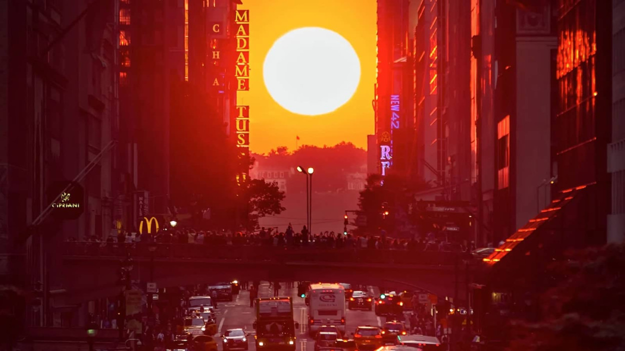 SPETTACOLARE Manhattanhenge! SPETTACOLARE Manhattanhenge!