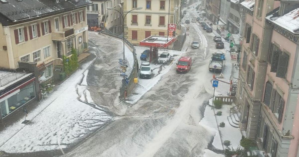 GRANDINE e venti turbolenti mercoledì 11 sera-notte al nord: ecco dove GRANDINE e venti turbolenti mercoledì 11 sera-notte al nord: ecco dove