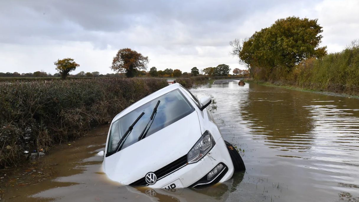 ALLUVIONE nel Catanese: video impressionanti ALLUVIONE nel Catanese: video impressionanti
