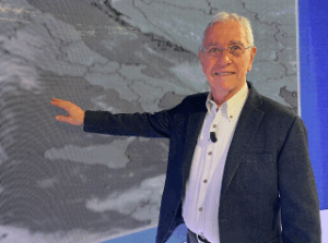 E’ morto il meteorologo Paolo Sottocorona: l’ultima apparizione (video) E’ morto il meteorologo Paolo Sottocorona: l’ultima apparizione (video)