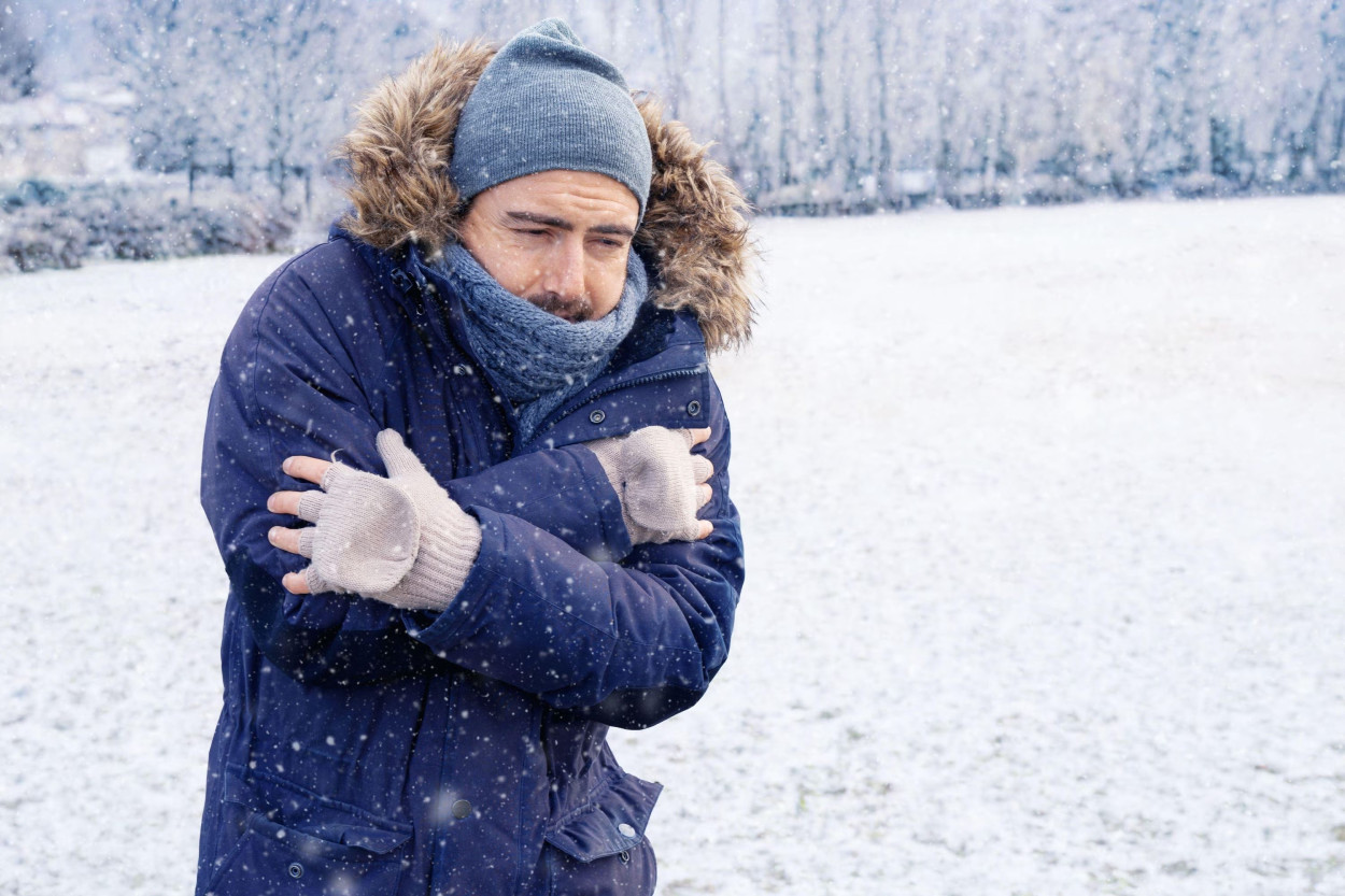 Il GELO abbraccerà l’Italia tra sabato 22 e domenica 23: le regioni più fredde