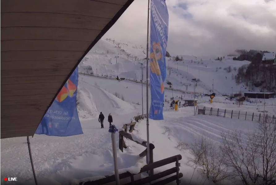 Si apre il cielo sulle montagne cuneesi: quanta NEVE!