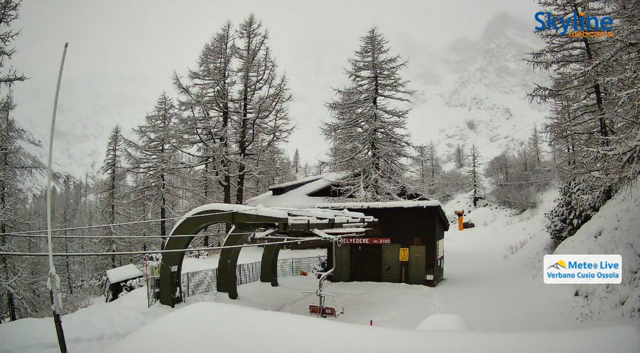 NEVE: chi tanto, chi poco