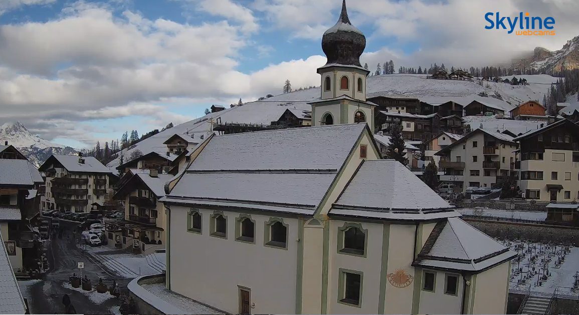 NEVE: solo una spruzzata sulle Dolomiti NEVE: solo una spruzzata sulle Dolomiti