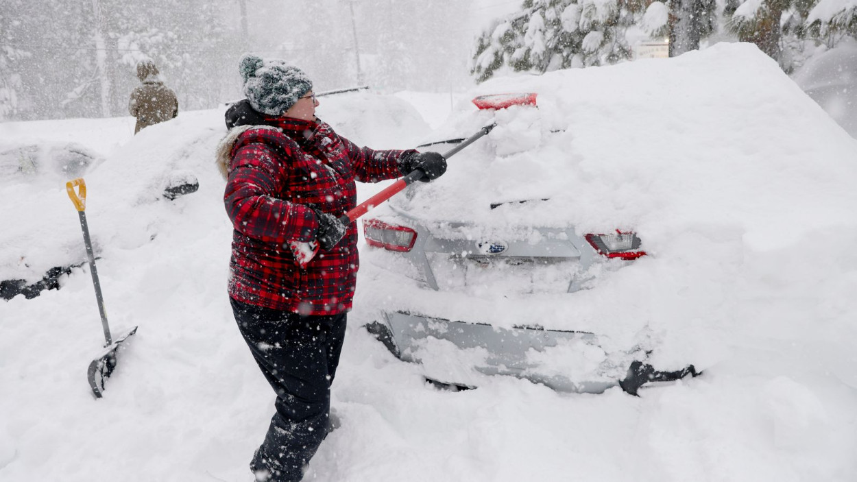 FREDDO estremo in USA: New York e Washington -15°C, -31°C a Minneapolis, tanta NEVE