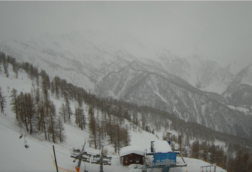 Inizia a NEVICARE sulle Alpi Piemontesi oltre i 700 metri