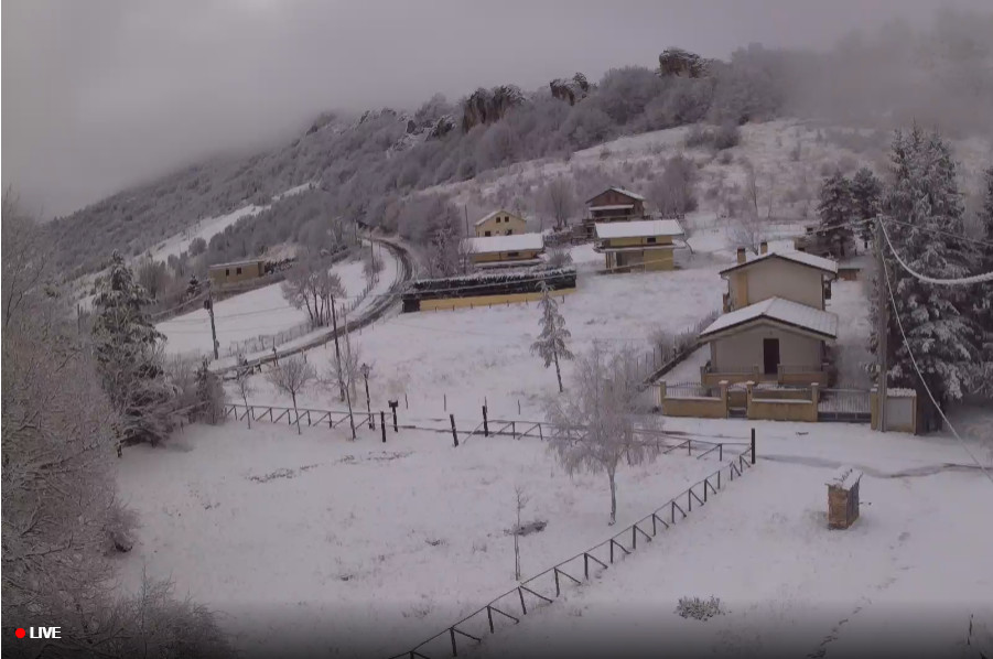 E’ arrivata la NEVE sull’Appennino Abruzzese, ma attenzione alla serata! E’ arrivata la NEVE sull’Appennino Abruzzese, ma attenzione alla serata!