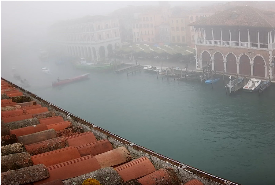 Tenaci BANCHI di NEBBIA nel Veneziano Tenaci BANCHI di NEBBIA nel Veneziano