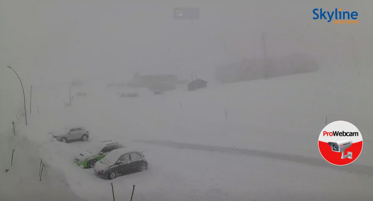 Passo Lanciano(CH) sotto una bufera di NEVE