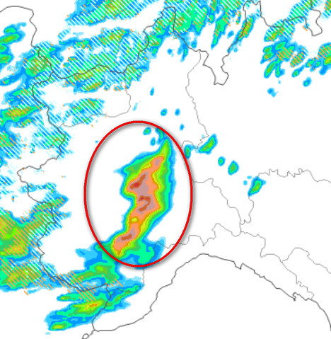 previsione del modello Arome riferita alle ore 17 di questo pomeriggio (lunedi 18 maggio)