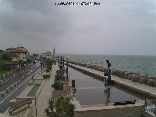 Tempaccio stamane a Caorle(VE).