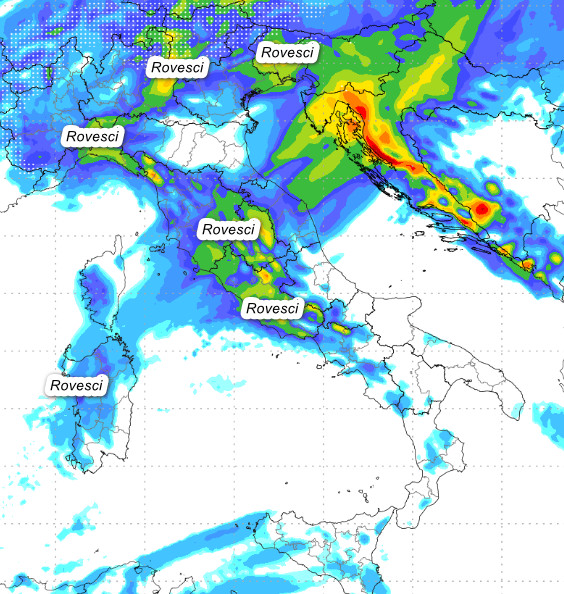 sommatoria delle precipitazioni attese in Italia tra il pomeriggio e la serata di venerdi 15 maggio sempre secondo il modello Moloch elaborato su base grafica Lamma.