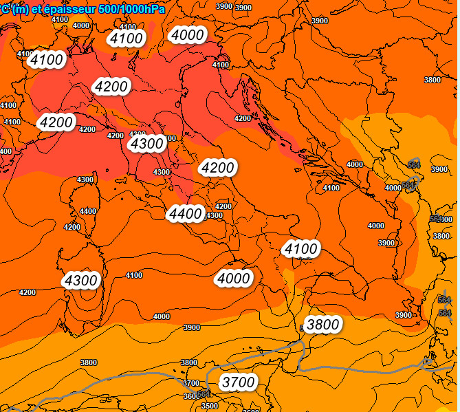 altezza dello ZERO TERMICO attesa sulla verticale italica alle ore 17 di martedì 26 maggio