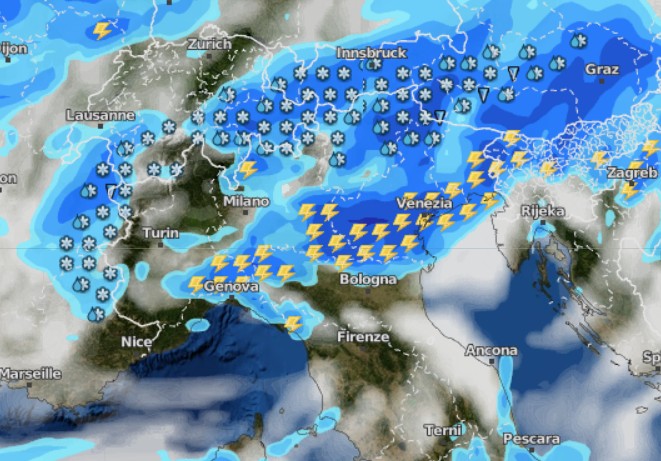 Ecco una mappa tratta dal modello ICON su base grafica Wetterdienst che mette in evidenza i fenomeni attesi giovedì 14 nel pomeriggio