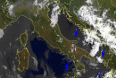 immagine satellitare nel campo del visibile che ritrae l'Italia alle 7.30 di venerdi 22 maggio