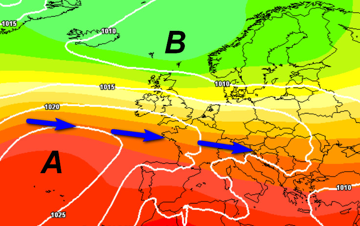 situazione sinottica attesa in Europa nelle ore centrali di domenica 5 luglio secondo la media degli scenari del modello GFS elaborato su base grafica Meteociel