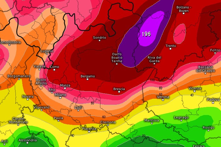 Il severo maltempo previsto tra Lombardia e Trentino tra il 10 e il 15 giugno secondo il modello GFS su base grafica Meteologix.