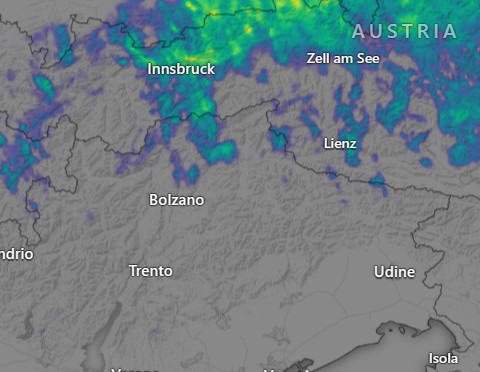 Si segnala qualche ROVESCIO in Alto Adige I rovesci presenti in Alto Adige visti tramite l'immagine del radar