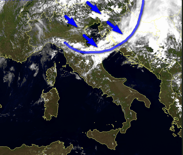 immagine satellitare delle 13.50 nel campo del visibile