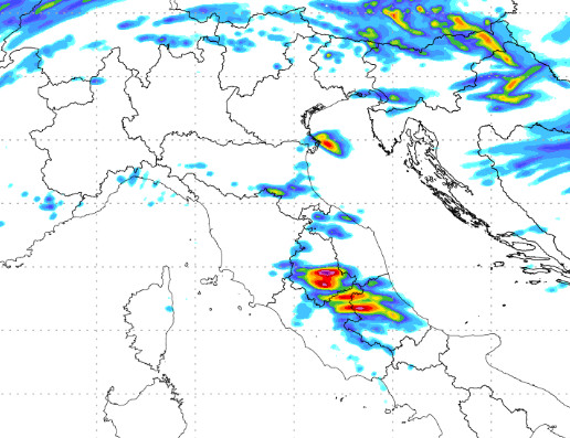  sommatoria delle precipitazioni attese al nord e al centro tra le 12 e le 00 su mercoledi 26 agosto sempre secondo il modello Moloch elaborato su base grafica Lamma