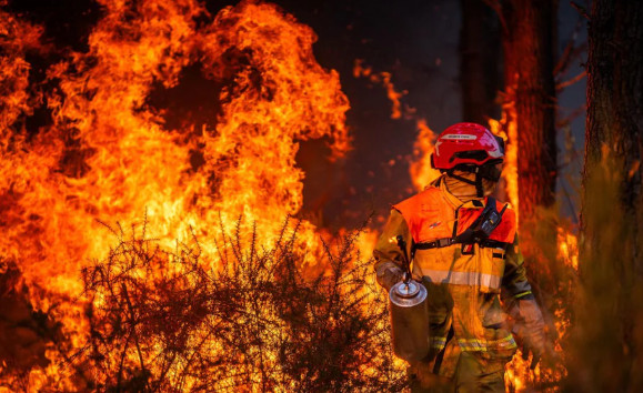 Vasto incendio nell’Ovadese – Basso Piemonte Vasto incendio nell’Ovadese – Basso Piemonte