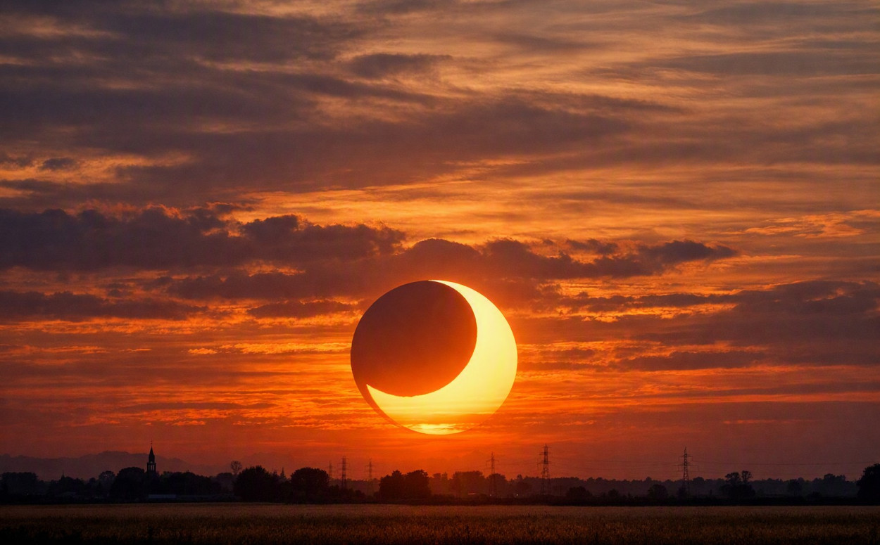 Velature del cielo disturberanno solo in parte l'eclissi, anzi...