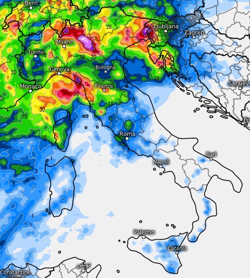 La mappa delle precipitazioni attese per venerdì 21 agosto secondo il modello ECMWF su base grafica Meteologix.