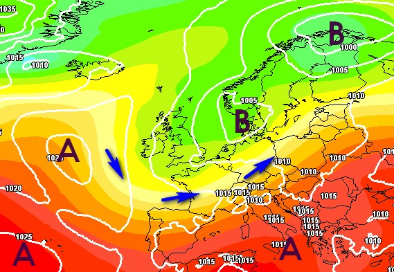 Quadro barico previsto dal modello ECMWF per l'alba di venerdì 21 agosto, su base grafica Meteociel: