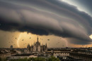 Temporale in arrivo su Milano.
