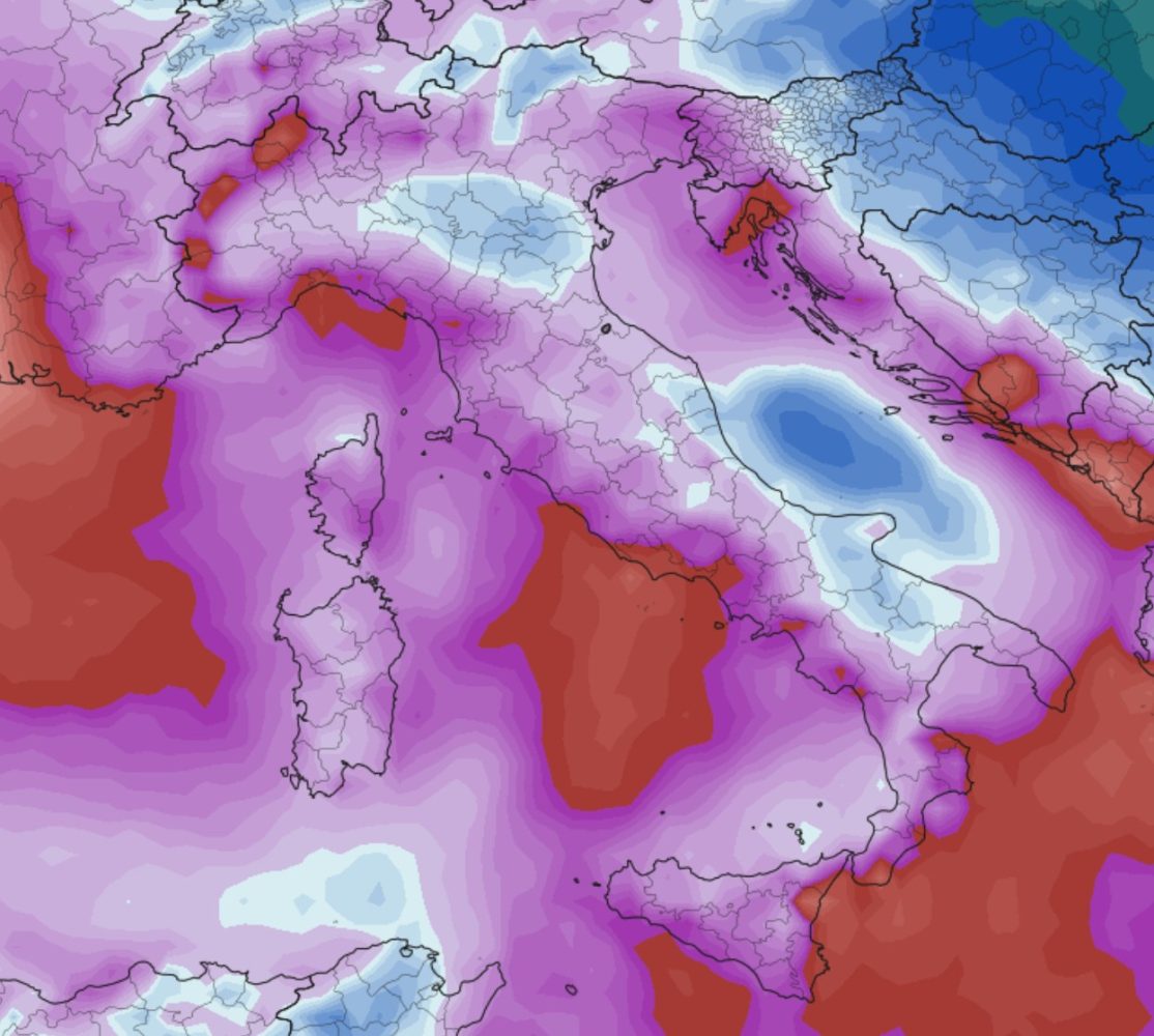 Media degli scenari del modello europeo (ECMWF Ensemble) mostra la tendenza delle precipitazioni cumulate nella settimana successiva, cioè fra il 5 e l'11 ottobre.